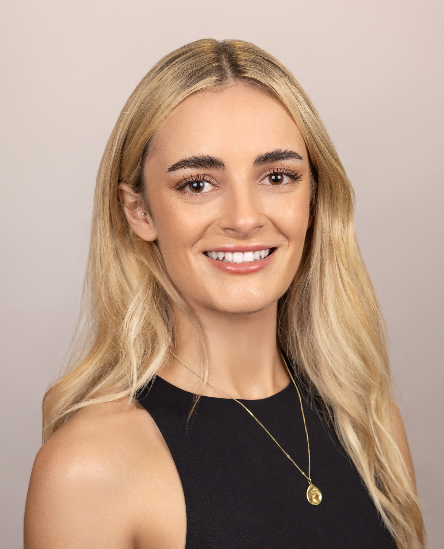 Eve Weir, Barrister and Solicitor at Hubber Legal